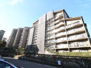 ユニハイム千里丘1号棟（201）外観写真