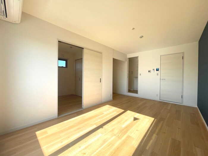 物件内観写真9　(居室)