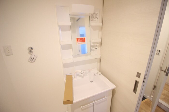 物件内観写真9　(洗面)