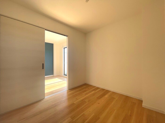 物件内観写真10　(居室)