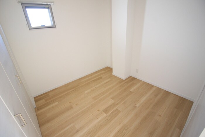 物件内観写真11　(居室)