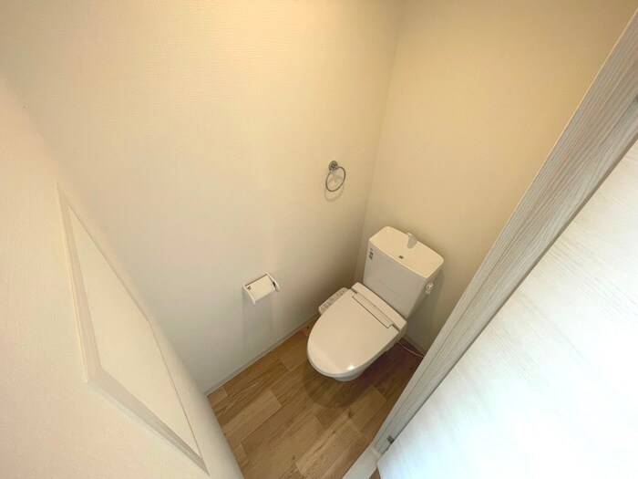 物件内観写真15　(トイレ)