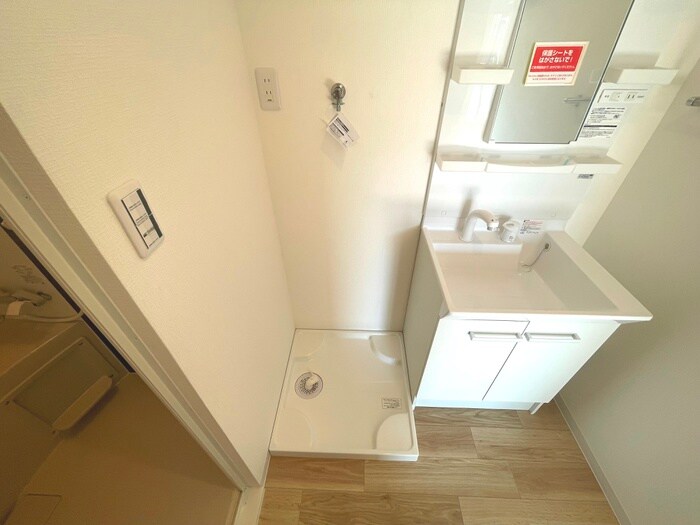 物件内観写真22　(洗濯機置場)