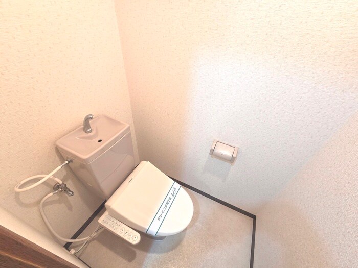 物件内観写真10　(トイレ)