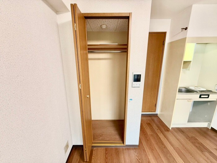 物件内観写真15　(収納)