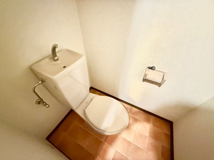 物件内観写真22　(トイレ)