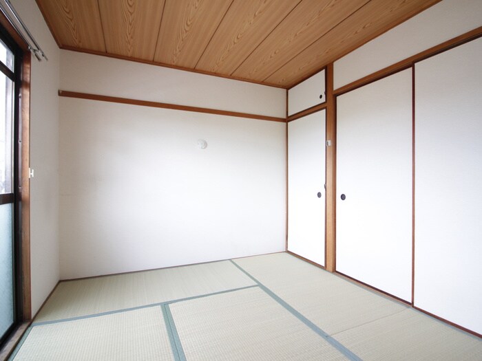 物件内観写真9　(居室)