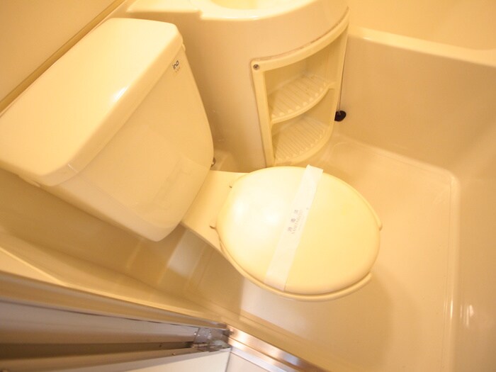 物件内観写真14　(トイレ)