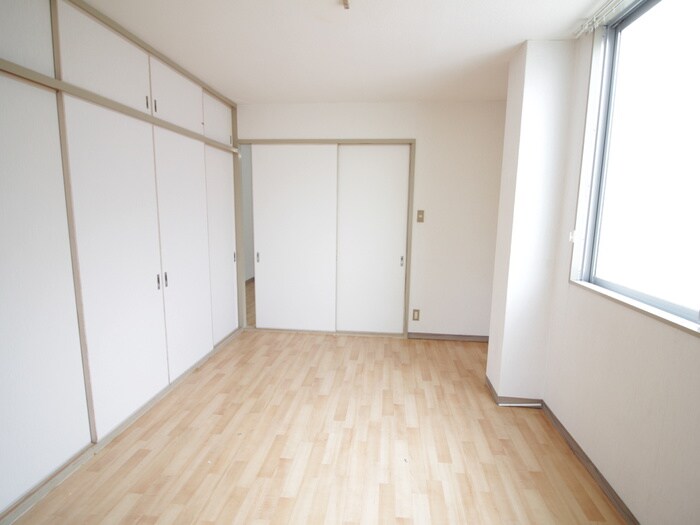 物件内観写真17　(居室)