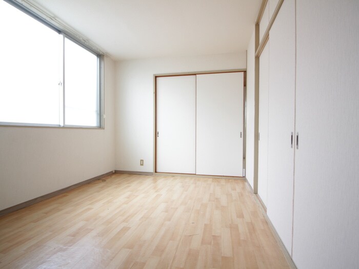 物件内観写真18　(居室)