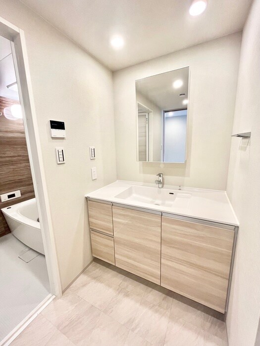 物件内観写真10　(洗面)