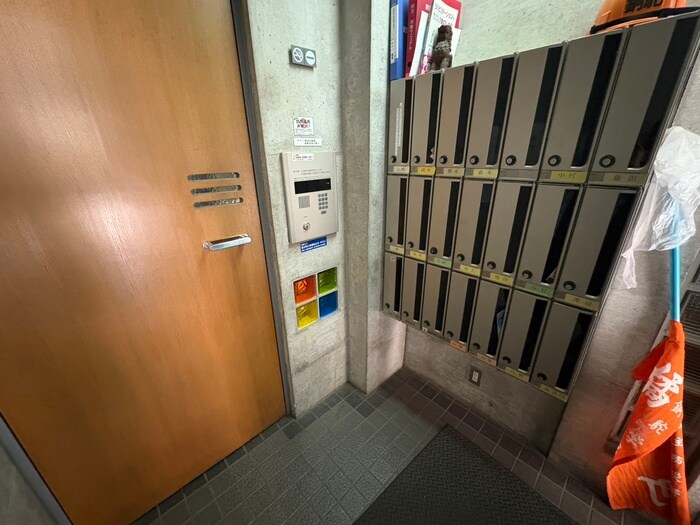 物件外観写真4　(建物設備)