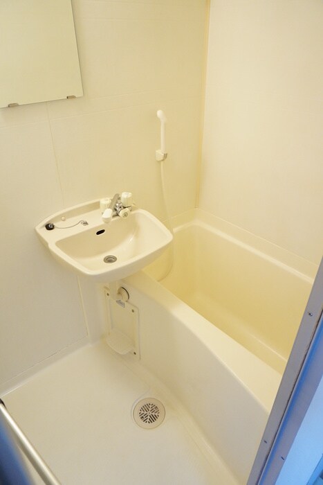 物件内観写真10　(バス／シャワールーム等)