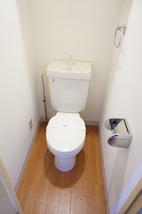 物件内観写真11　(トイレ)