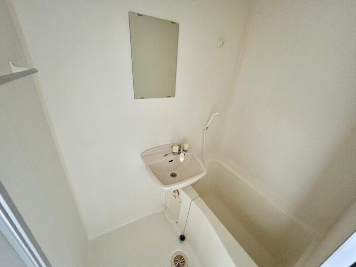 物件内観写真12　(バス／シャワールーム等)