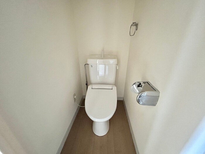 物件内観写真13　(トイレ)