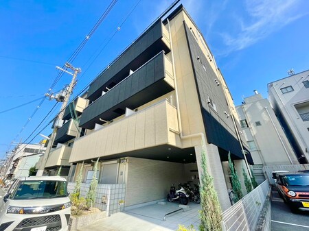 エヌエムスワサントオンズサウス外観写真