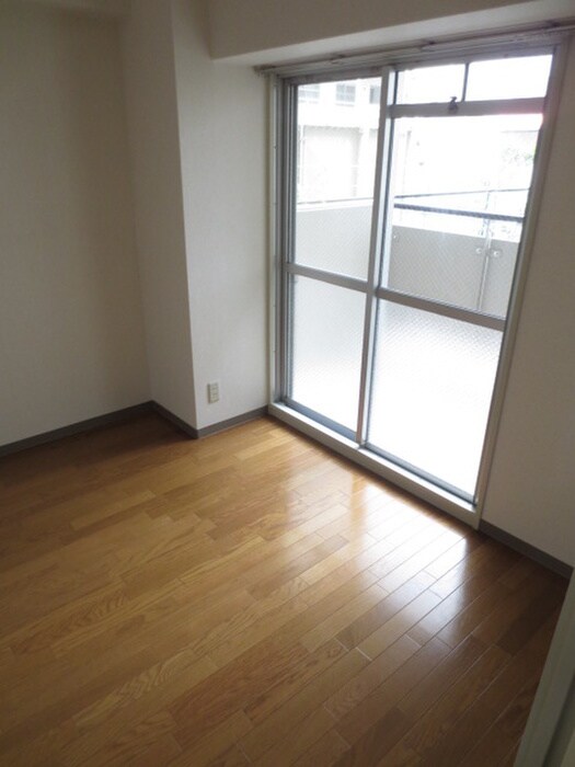 物件内観写真11　(居室)