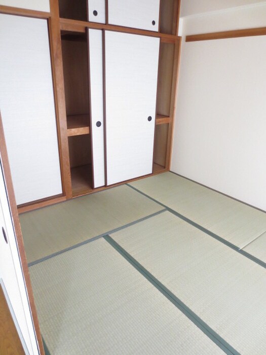 物件内観写真21　(居室)