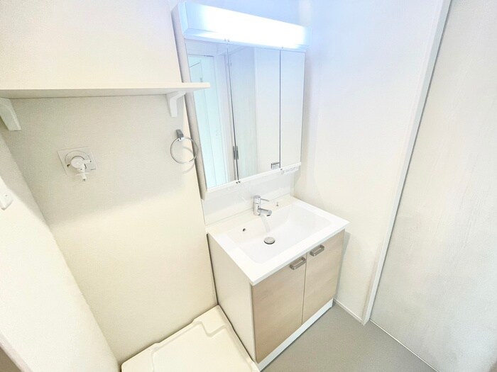 物件内観写真16　(洗面)