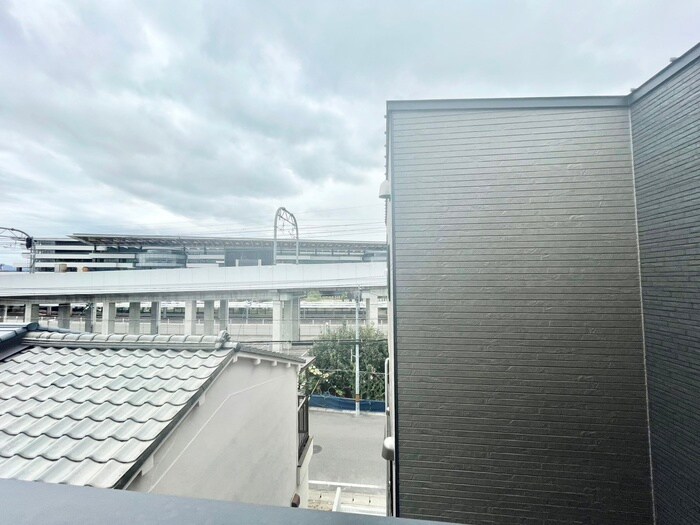 物件内観写真22　(室内からの展望)