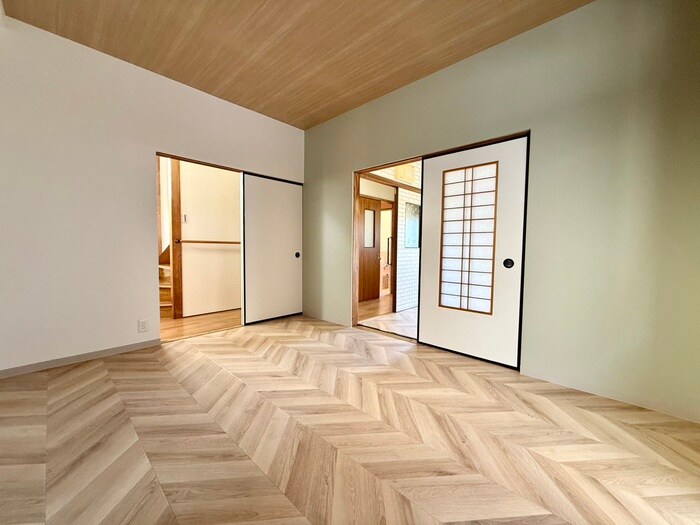 物件内観写真8　(居室)