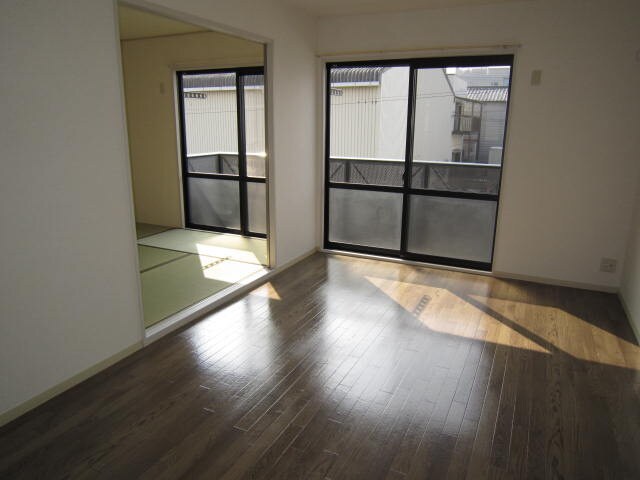 物件内観写真6　(居室)