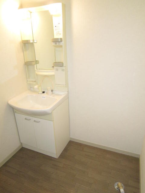 物件内観写真10　(洗面)
