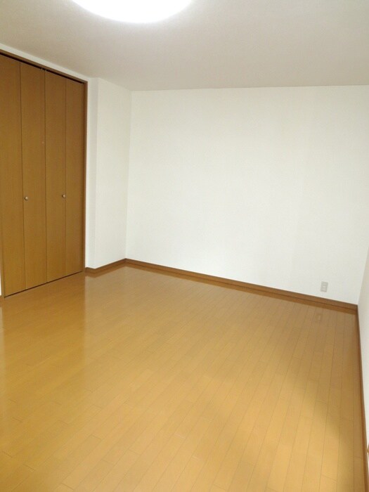 物件内観写真11　(居室)