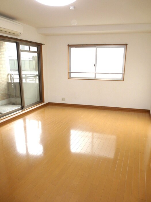 物件内観写真15　(居室)