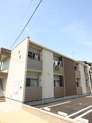 ﾚｵﾊﾟﾚｽｸﾚｲﾉｸﾞﾛｯｹﾝﾊﾞﾙﾄ外観写真