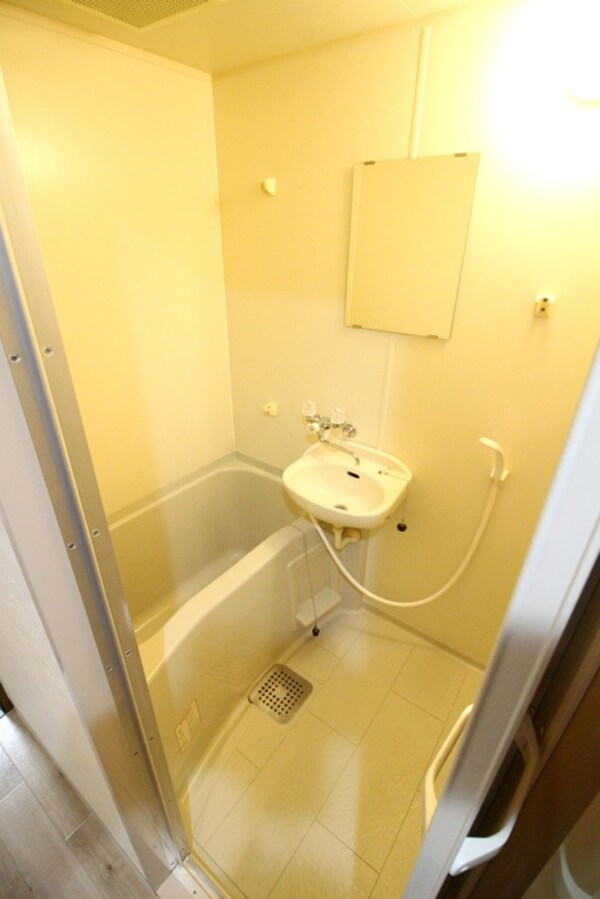 バス／シャワールーム等