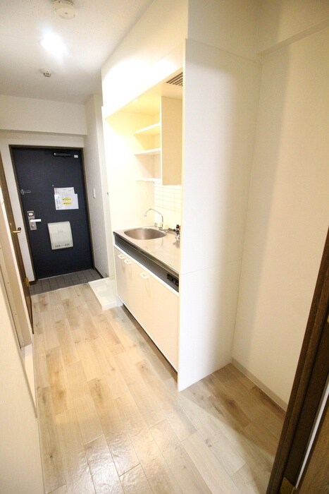 物件内観写真14　(廊下)