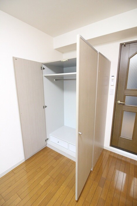 物件内観写真17　(収納)