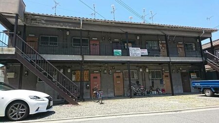 河井アパート外観写真
