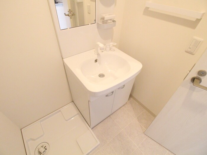 物件内観写真12　(洗面)