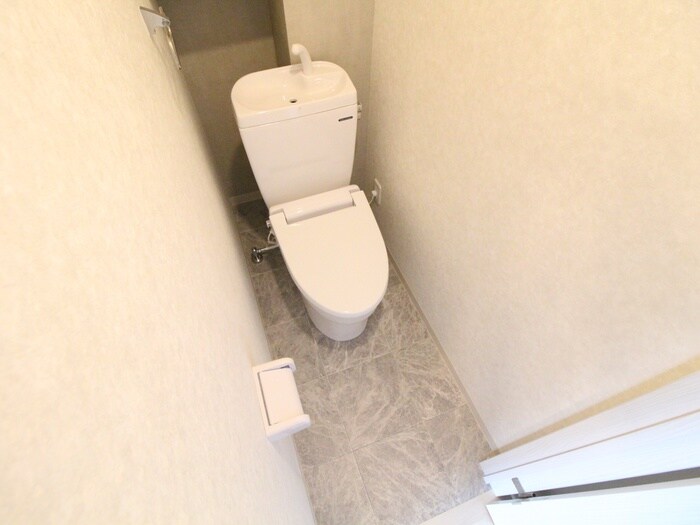 物件内観写真13　(トイレ)