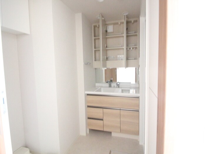 物件内観写真15　(洗面)