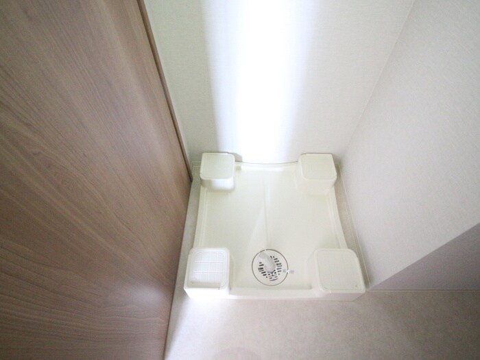 物件内観写真20　(洗濯機置場)