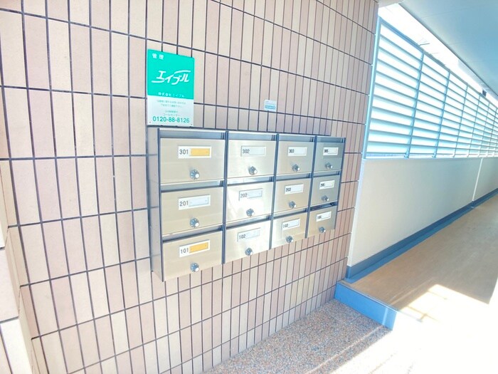 物件外観写真6　(建物設備)