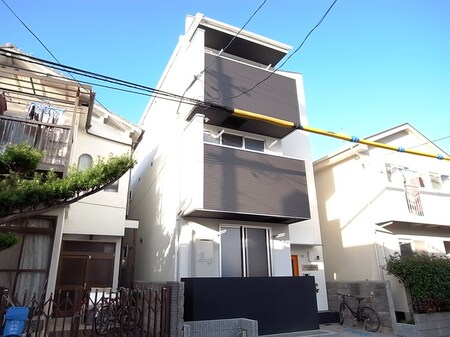 Ｖｉｒｔｕｏｓｏ外観写真