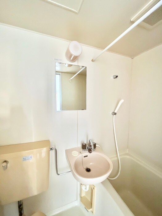 物件内観写真10　(洗面)