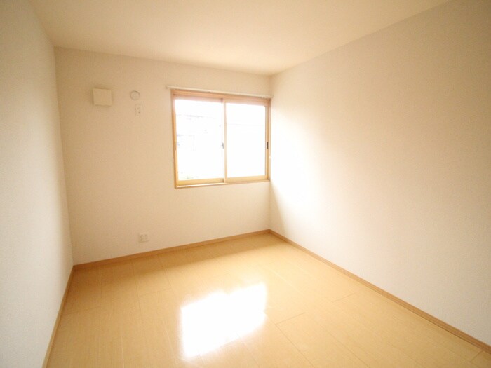 物件内観写真11　(居室)