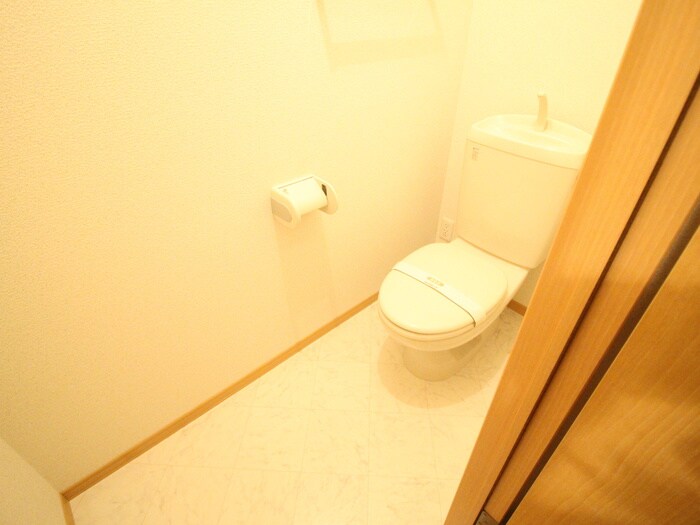 物件内観写真13　(トイレ)