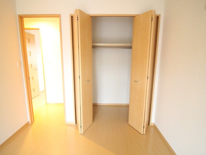 物件内観写真18　(収納)