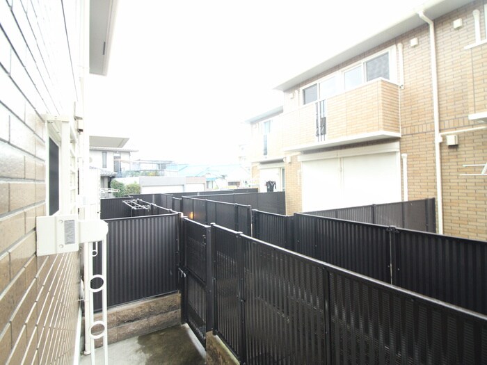 物件内観写真22　(室内からの展望)