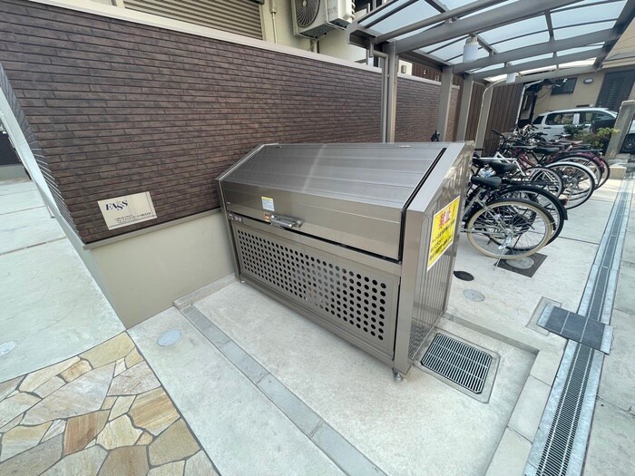 物件外観写真4　(建物設備)