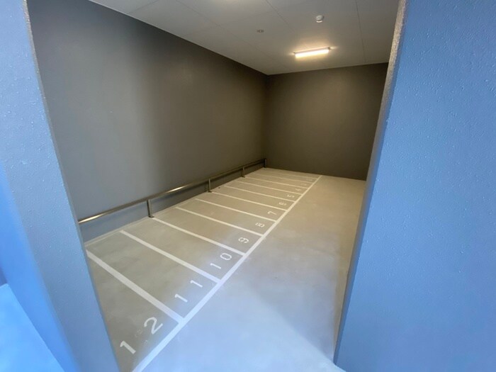 物件外観写真3　(駐輪場)