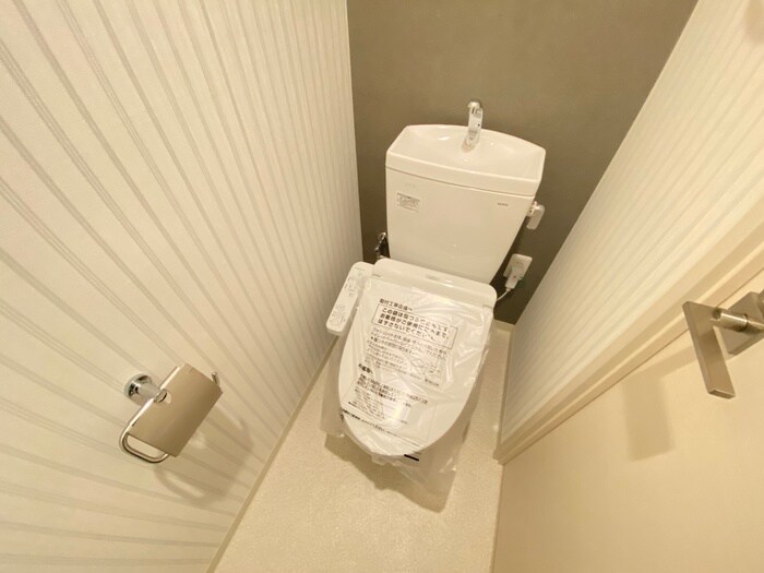 物件内観写真11　(トイレ)