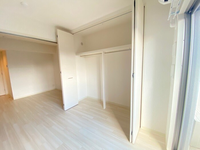 物件内観写真13　(収納)